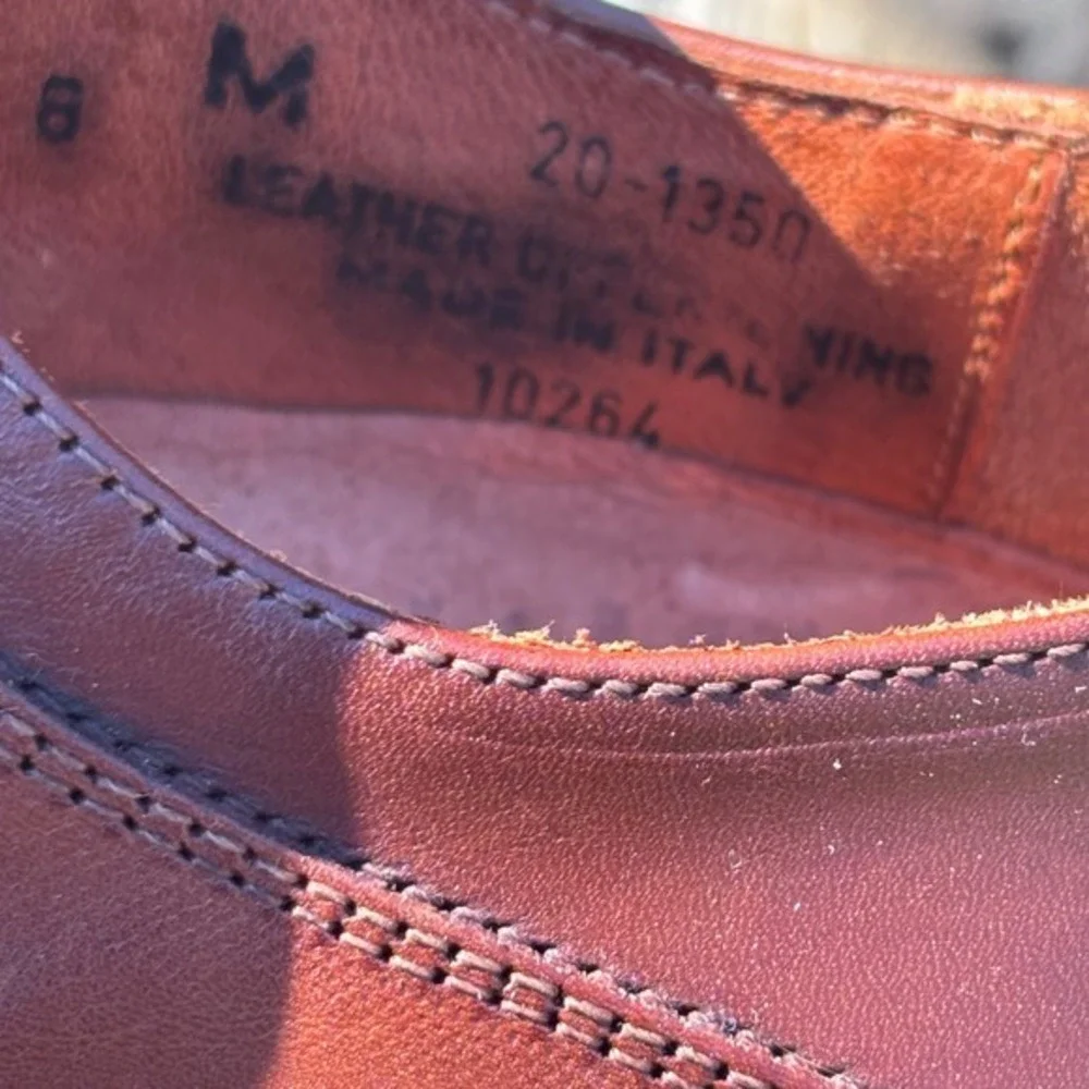 Johnston & Murphy toe upper